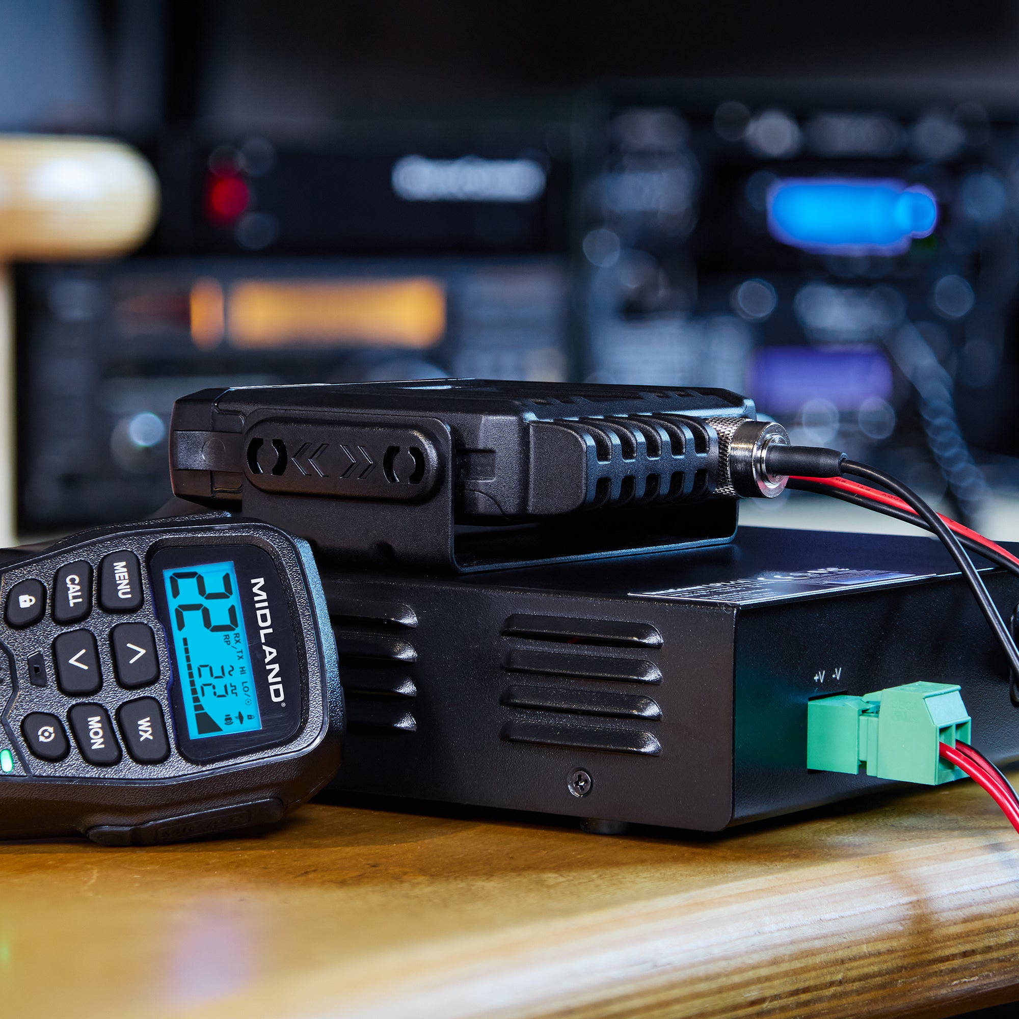 DuraComm Power Supply - LPX‑14 - Image 2